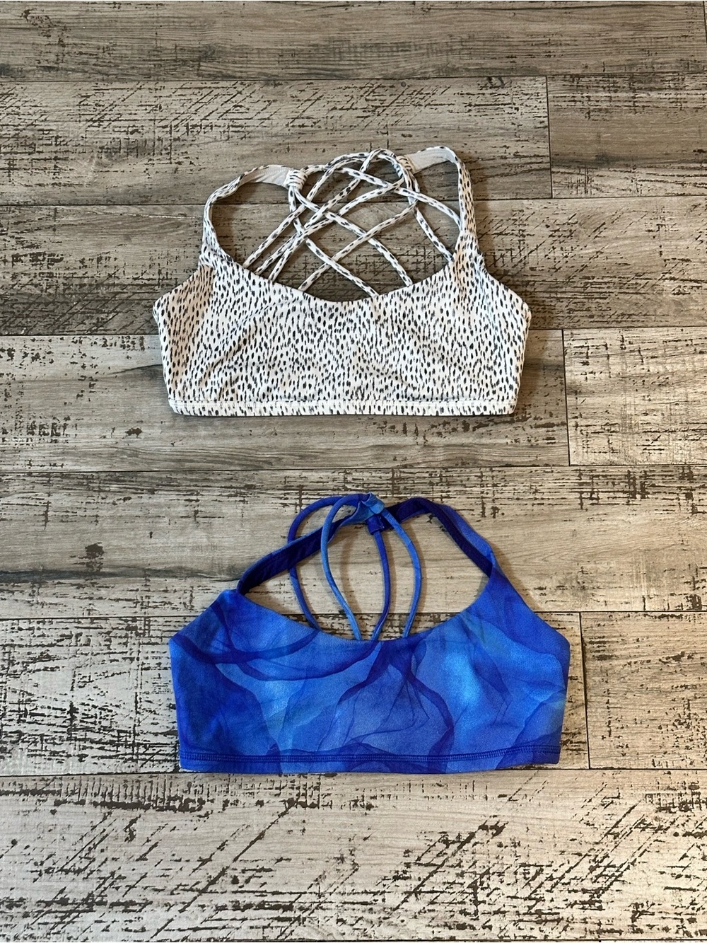 Double Pack: LULULEMON Strappy Printed Sports Bras - White Speckle + Blue Wave